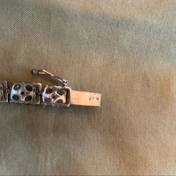 Tennis Bracelet - Picture 6 of 8